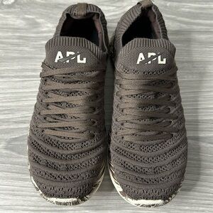 APL women’s shoes